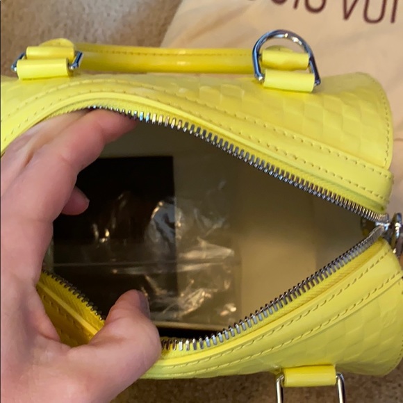 COPY - Will not negotiate this is collection edition - Picture 3 of 11